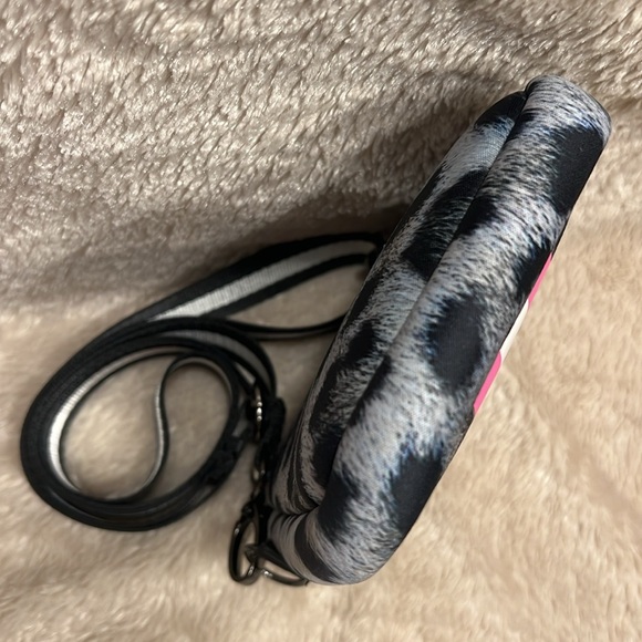 HAUTE SHORE Casey Premium Neoprene Collection - Picture 12 of 12